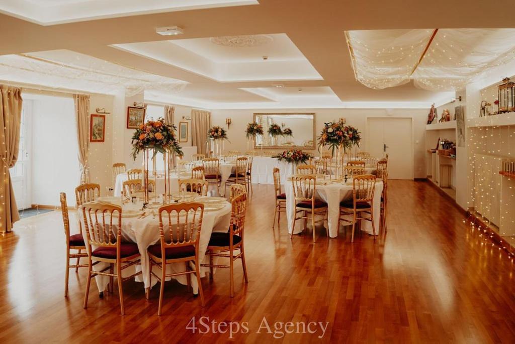 Chateau De Mornay Apartment